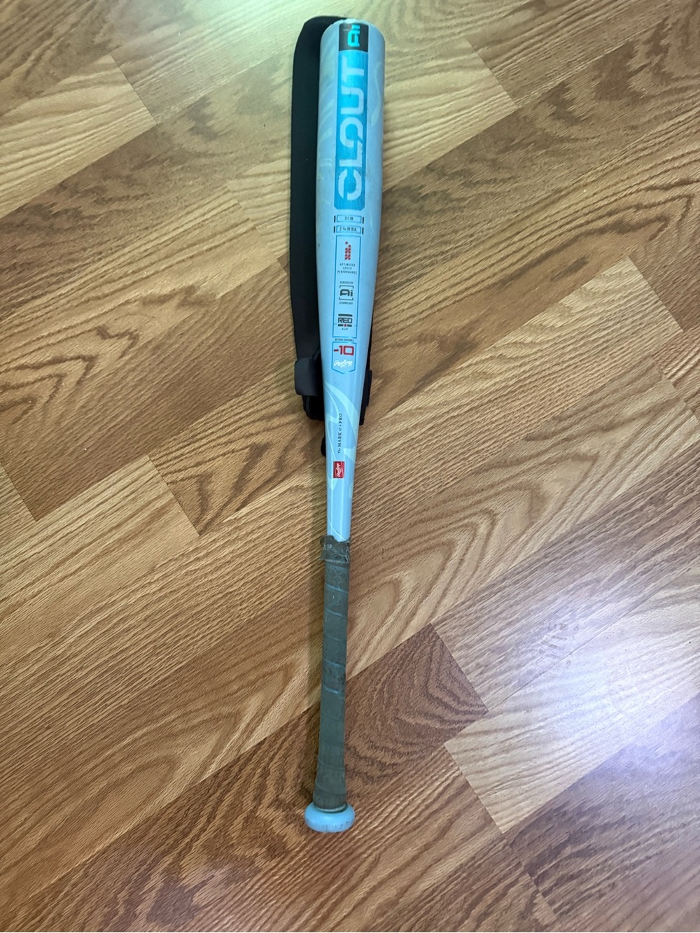 Rawlings Silver and Light Blue Youth Bat with Black Sleeve